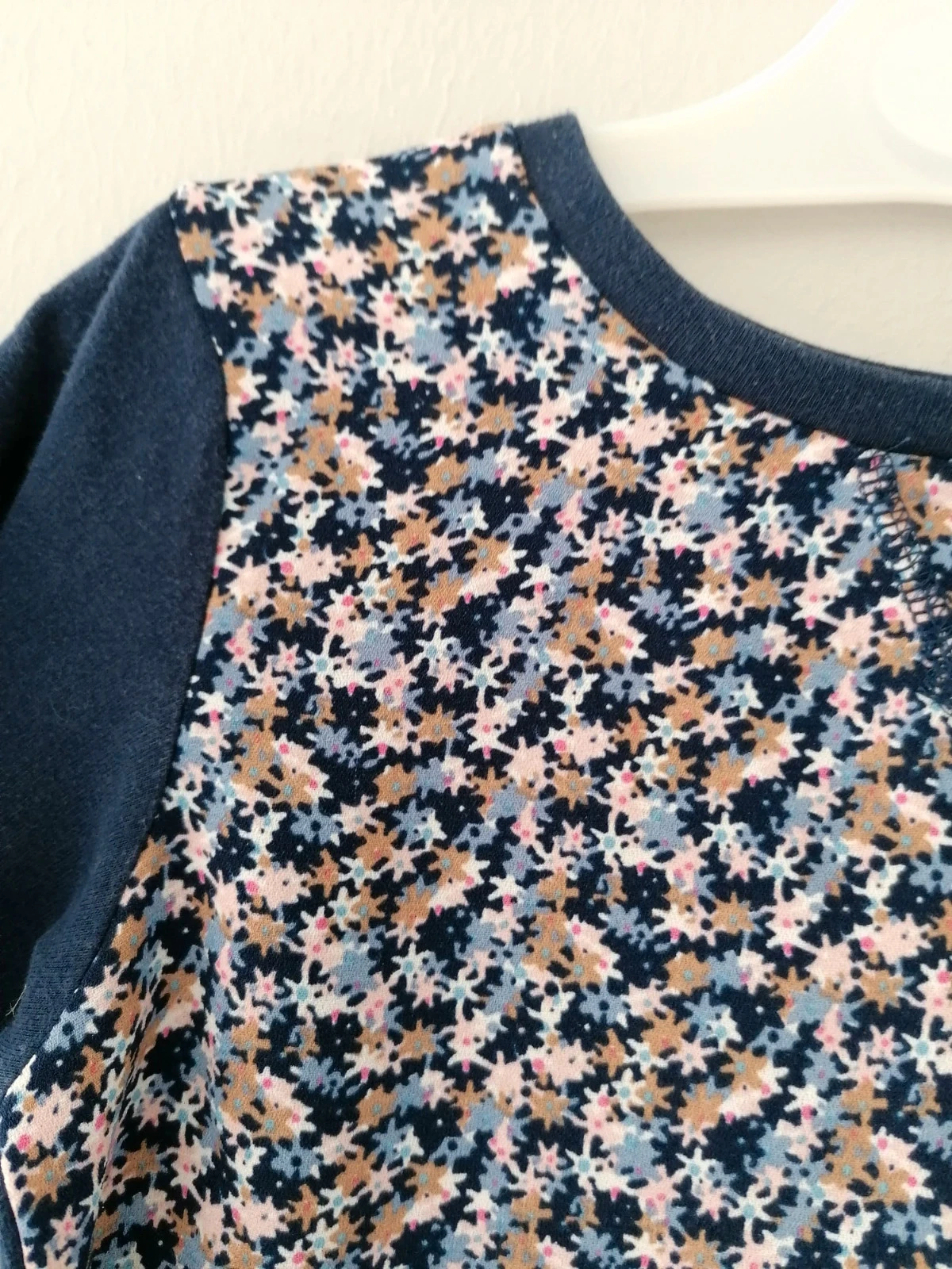 4 5 jaar okaidi trui en lisa roze broek – photo 2